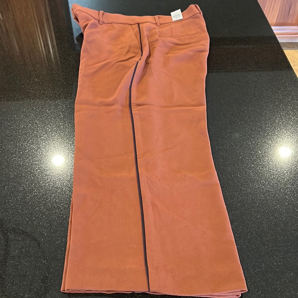 Ann Taylor Wide Leg Crop Pant Size 10P, Brown with Black piping on the side.